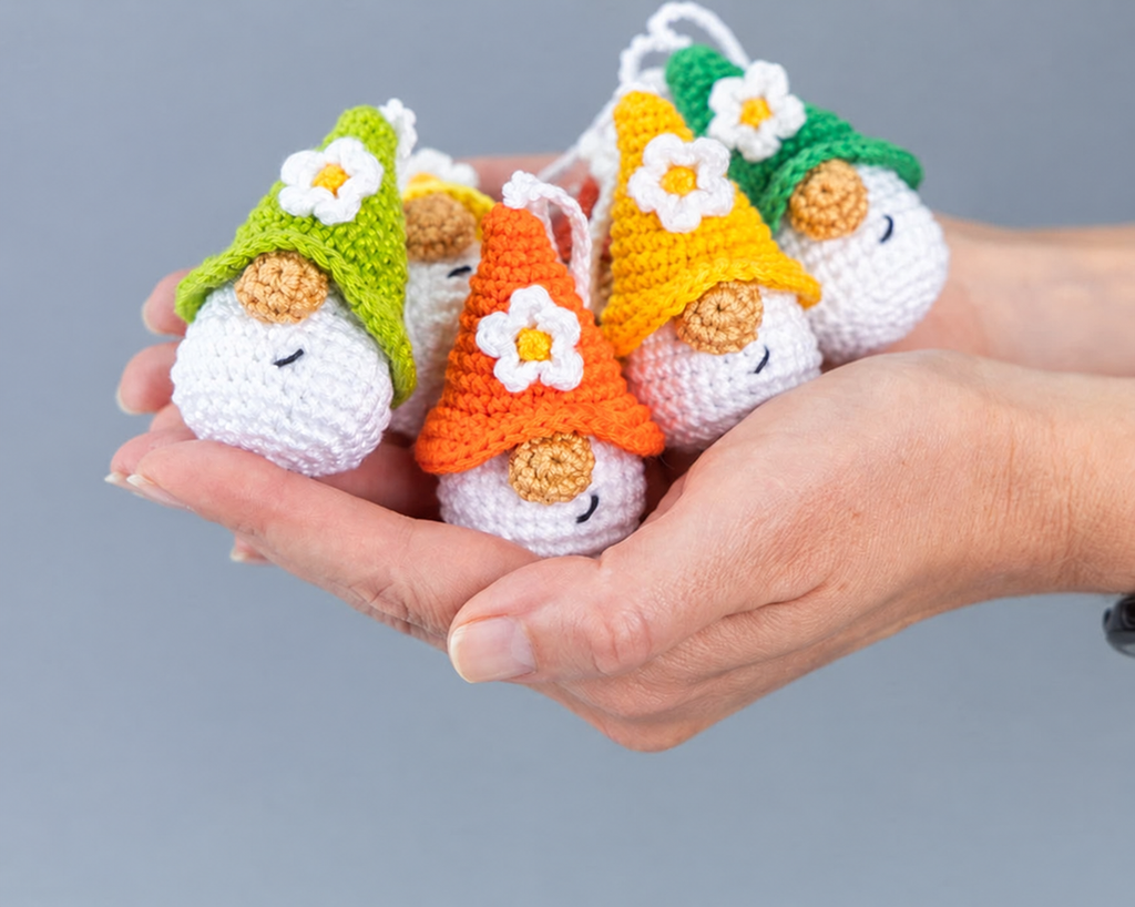 Flower Gnome Keychain — Crochet Pattern