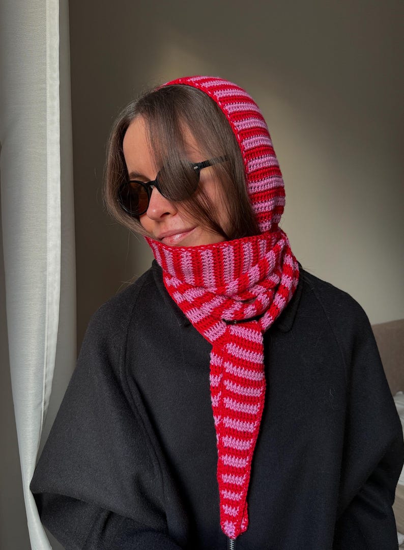 Hooded Scarf — Crochet Pattern