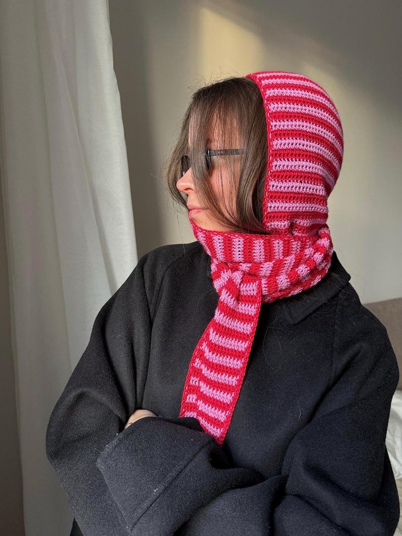 Hooded Scarf — Crochet Pattern